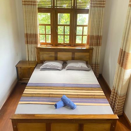 Koslanda Happy Feet Diyaluma Bed & Breakfast エクステリア 写真